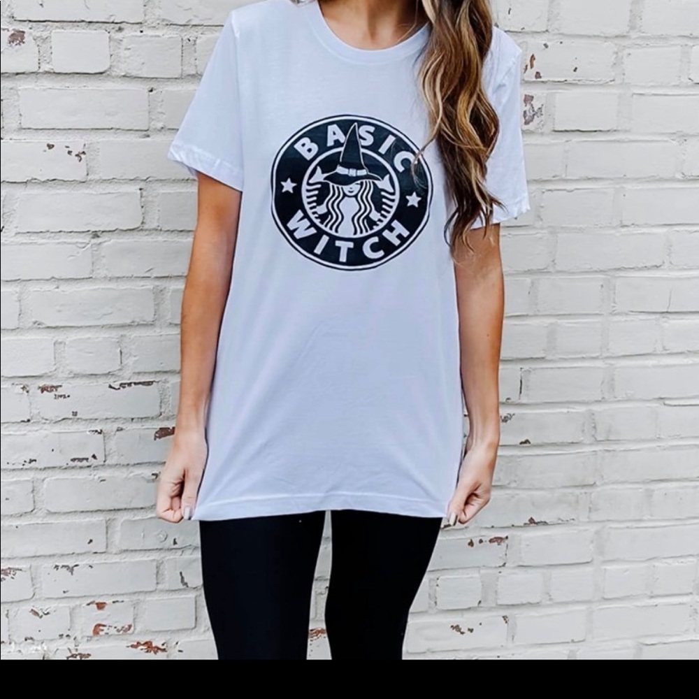 Basic witch tee